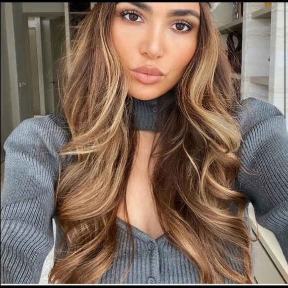 Blogger's Fav| NWT ZARA Cut Out Knit Sweater - Picture 4 of 16